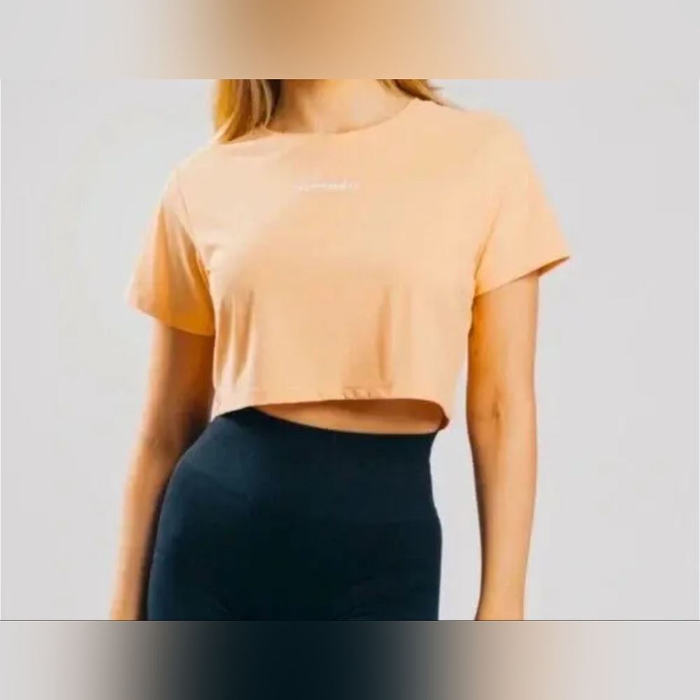 Alphalete Peach Crewneck Crop Tee